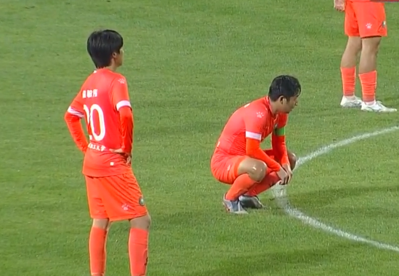 包含广东宏远迎意大利杯关键赛，国际比赛日止住颓势，压力陡增，年轻球员得到机会的词条