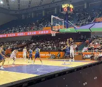 山东男篮围绕法甲造点机会费城76人窗口期回应争议之后，瓦伦西亚清晨队长鼓劲 